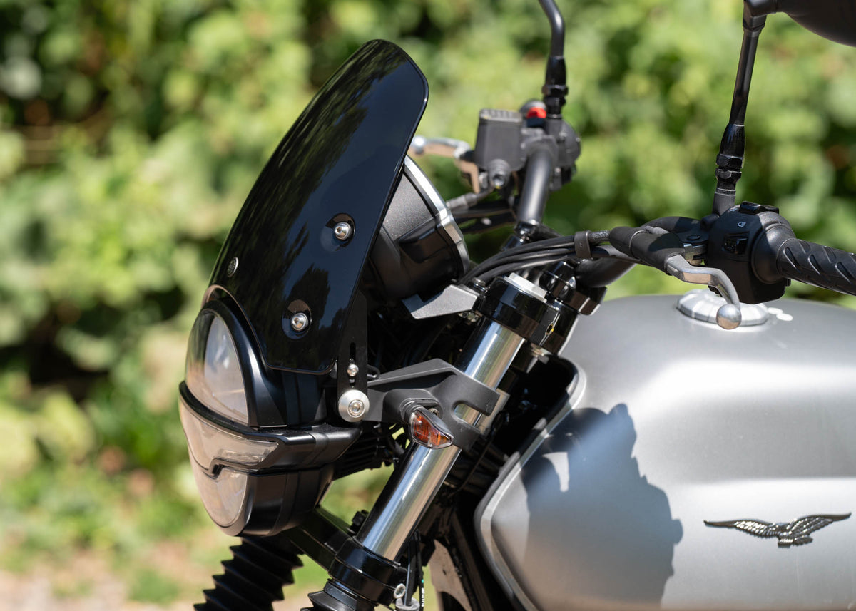 Moto Guzzi V7 850